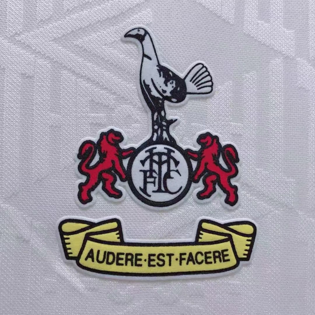 Tottenham Home Retro Jersey 92/94 - Image 6
