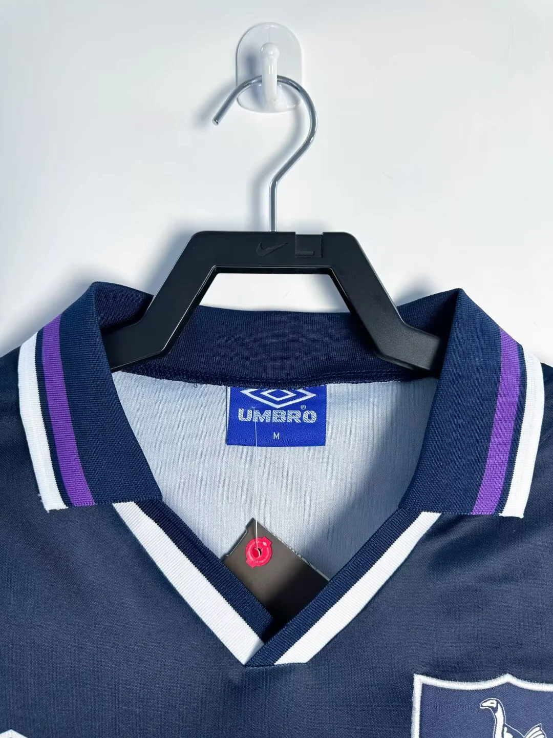 Tottenham Hotspur Away Retro Jersey 1994/95 - Image 3