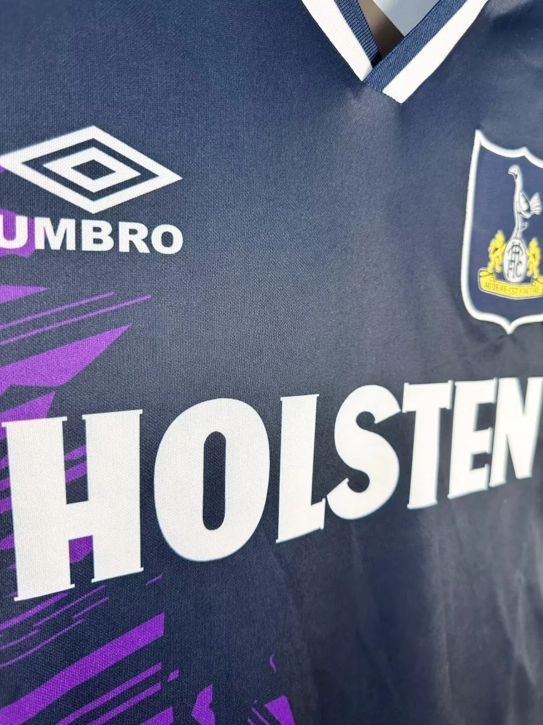 Tottenham Hotspur Away Retro Jersey 1994/95 - Image 4