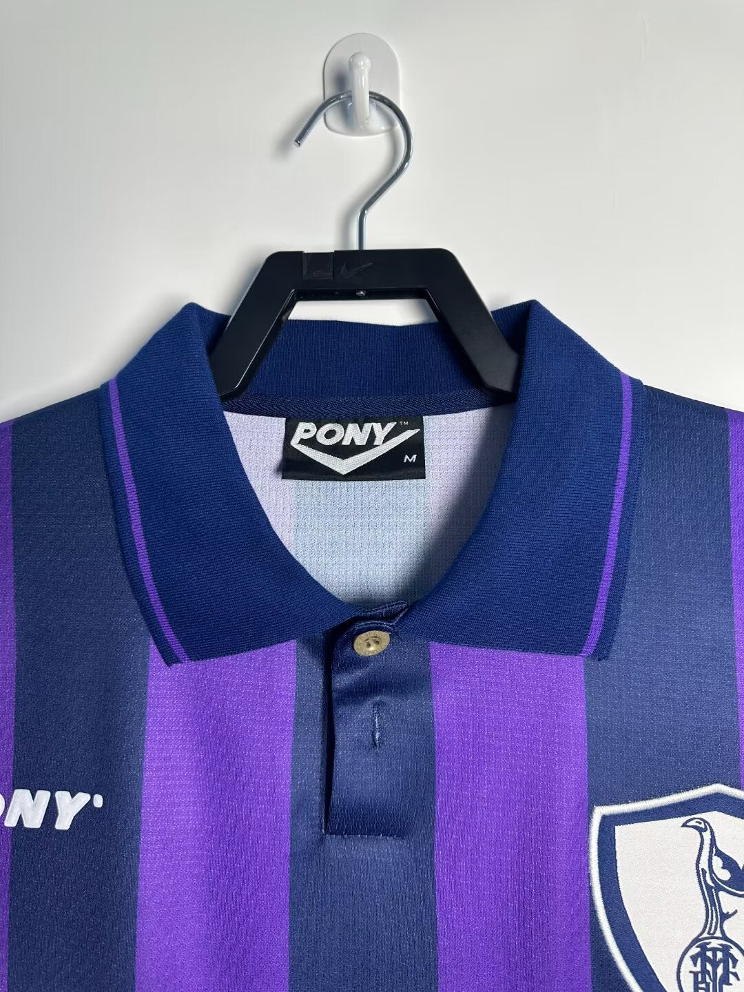 Tottenham Hotspur Away Retro Jersey 1995/97 - Image 3