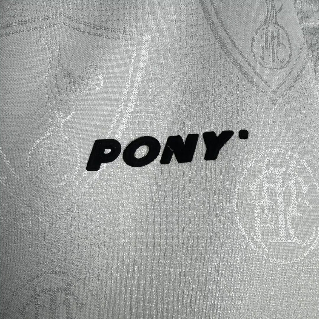 Tottenham Hotspur Home Retro Jersey 1995/97 - Image 9