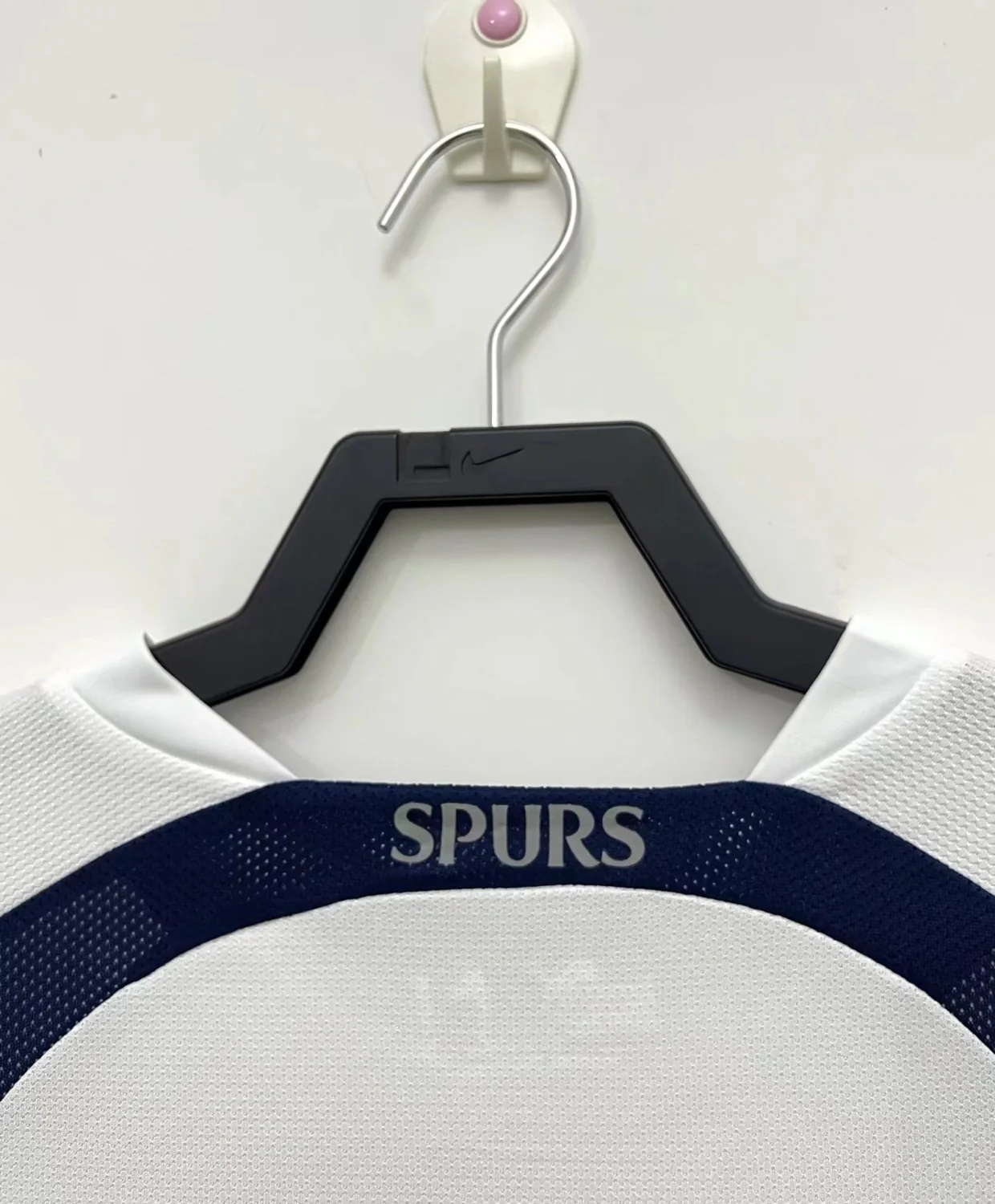 Tottenham Hotspur Home Retro Jersey 2006/07 - Image 4