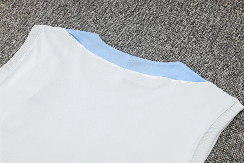 Tottenham Hotspur Training Jersey 24/25 - Image 15