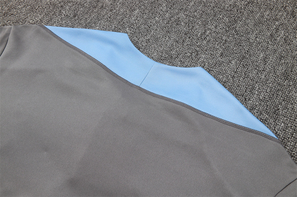 Tottenham Hotspur Training Jersey Suit 24/25 - Image 14