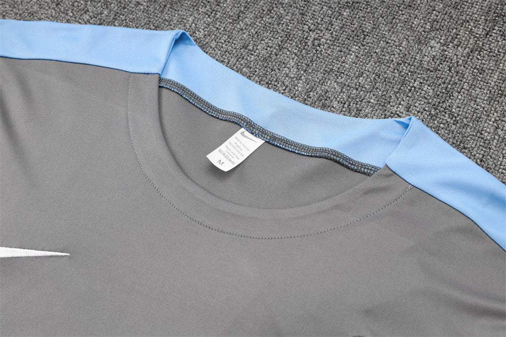 Tottenham Hotspur Training Short sleeve Suit 24/25 - Image 7