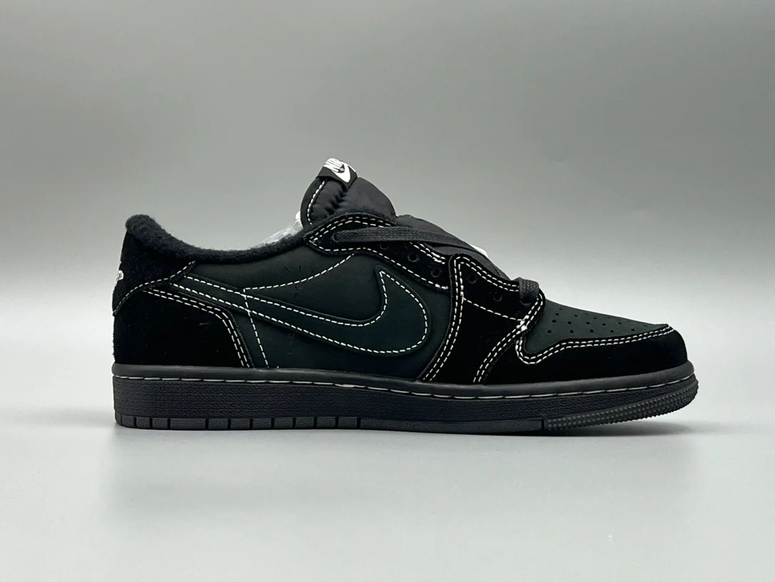 Travis Scott x Air Jordan 1 Black - Image 2