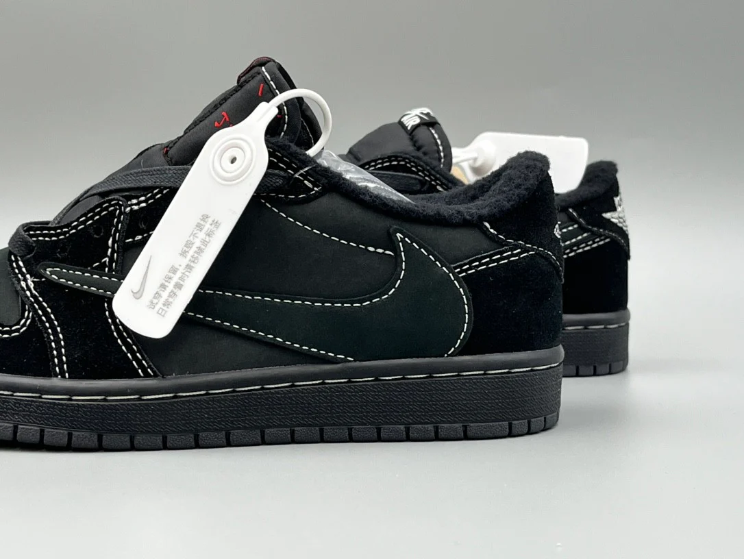 Travis Scott x Air Jordan 1 Black - Image 6