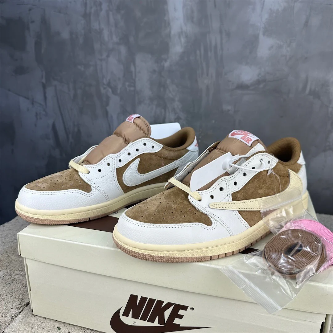 Travis Scott x Air Jordan 1 Low Sail and Ridgerock - Image 6