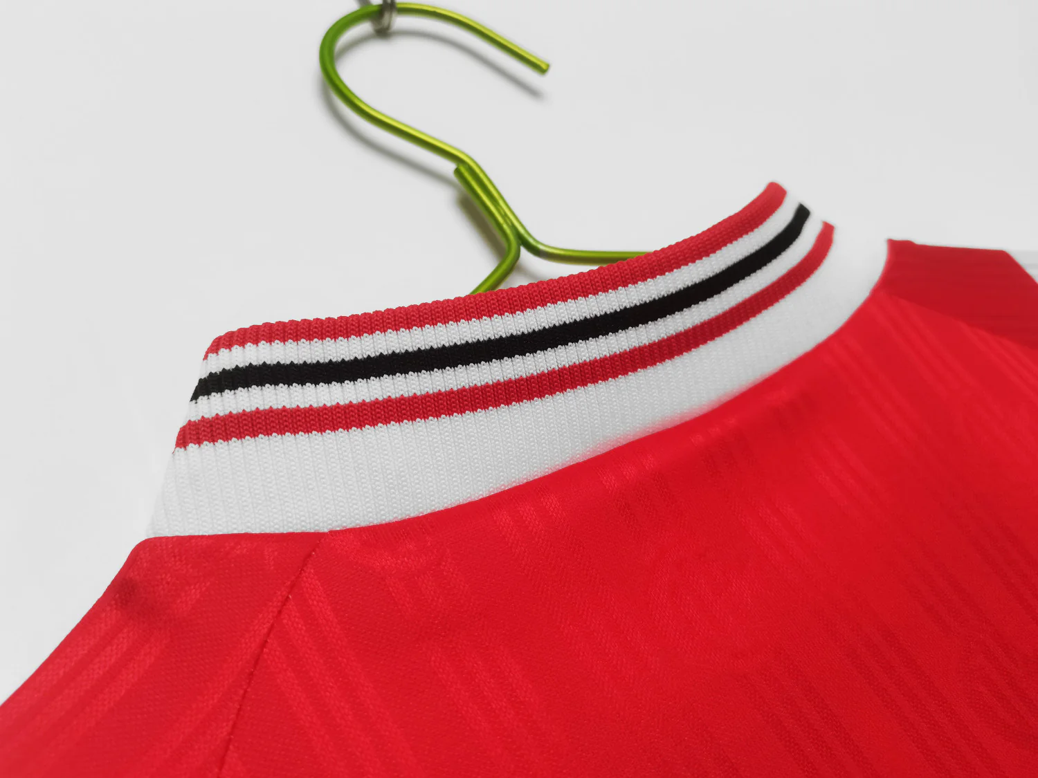 Turkey Home Retro Jersey 1996 - Image 8