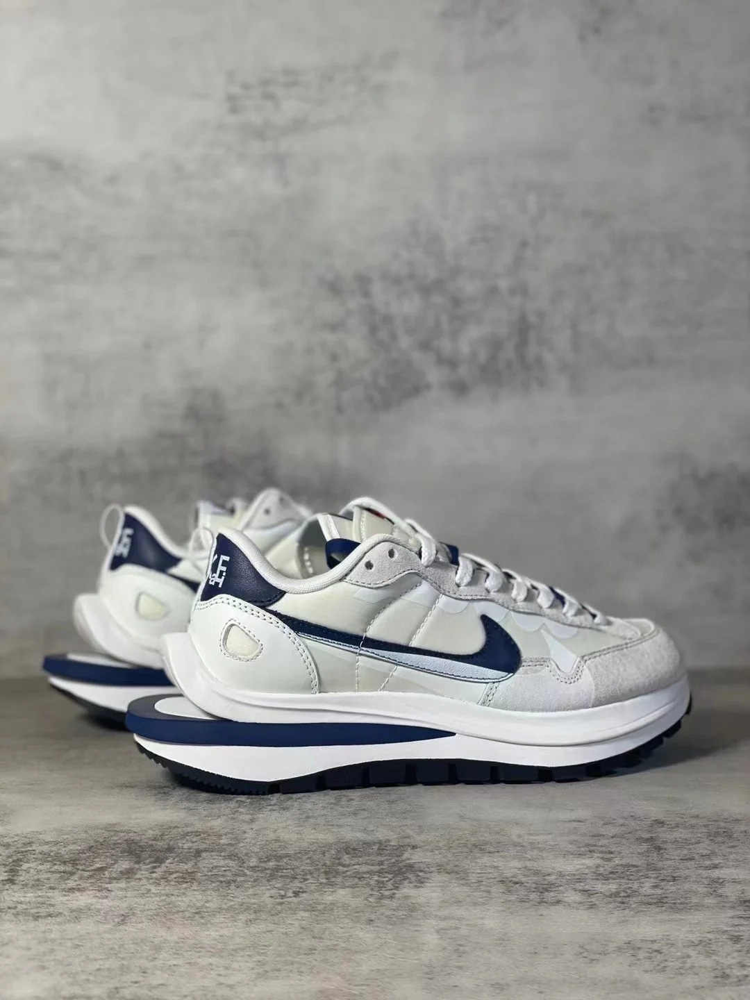 VaporWaffle Sacai Beige Blue - Image 5