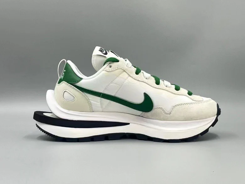 VaporWaffle Sacai Beige Green - Image 2