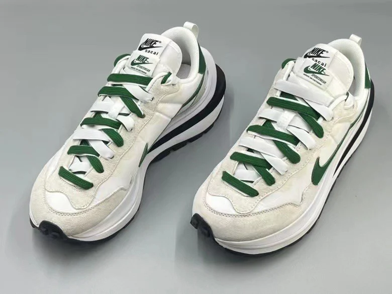 VaporWaffle Sacai Beige Green - Image 4