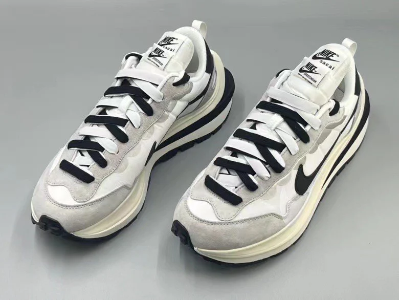 VaporWaffle Sacai Gray Black - Image 4
