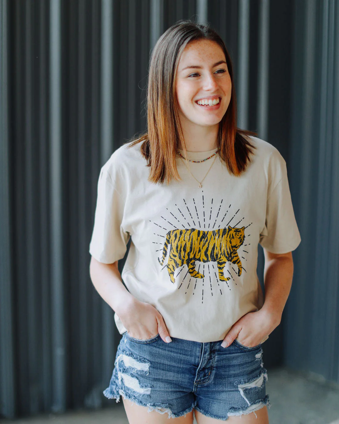 Vintage Tiger Burst T-Shirt - Image 3