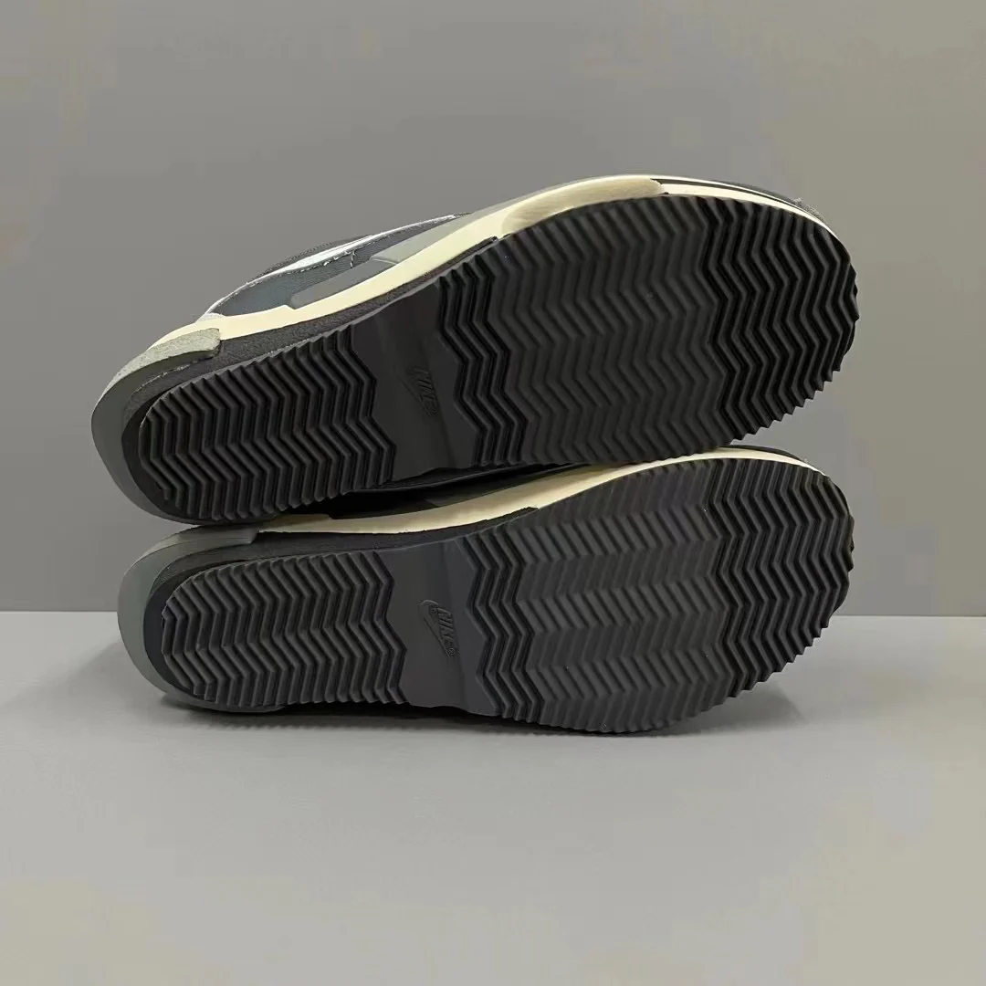 Waffle Sacai Black Dark Grey - Image 5