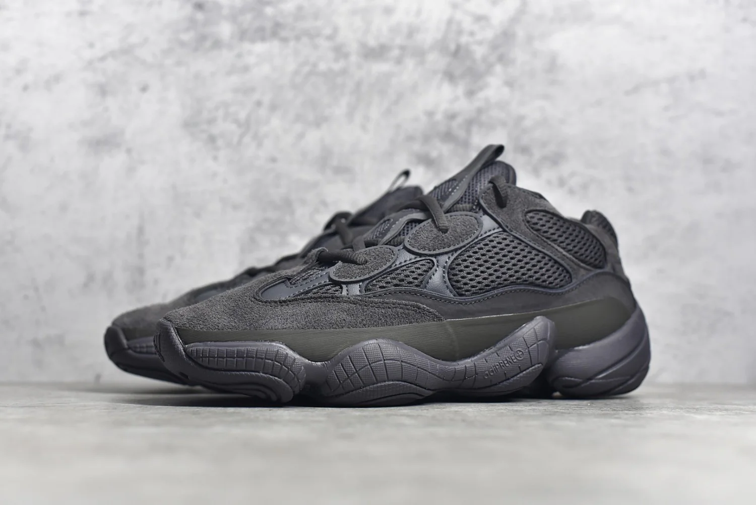 Yeezy 500 Black F36640 - Image 3