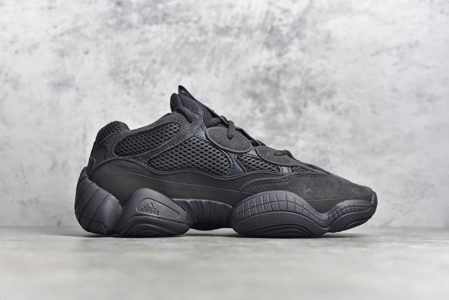 Yeezy 500 Black F36640 - Image 4