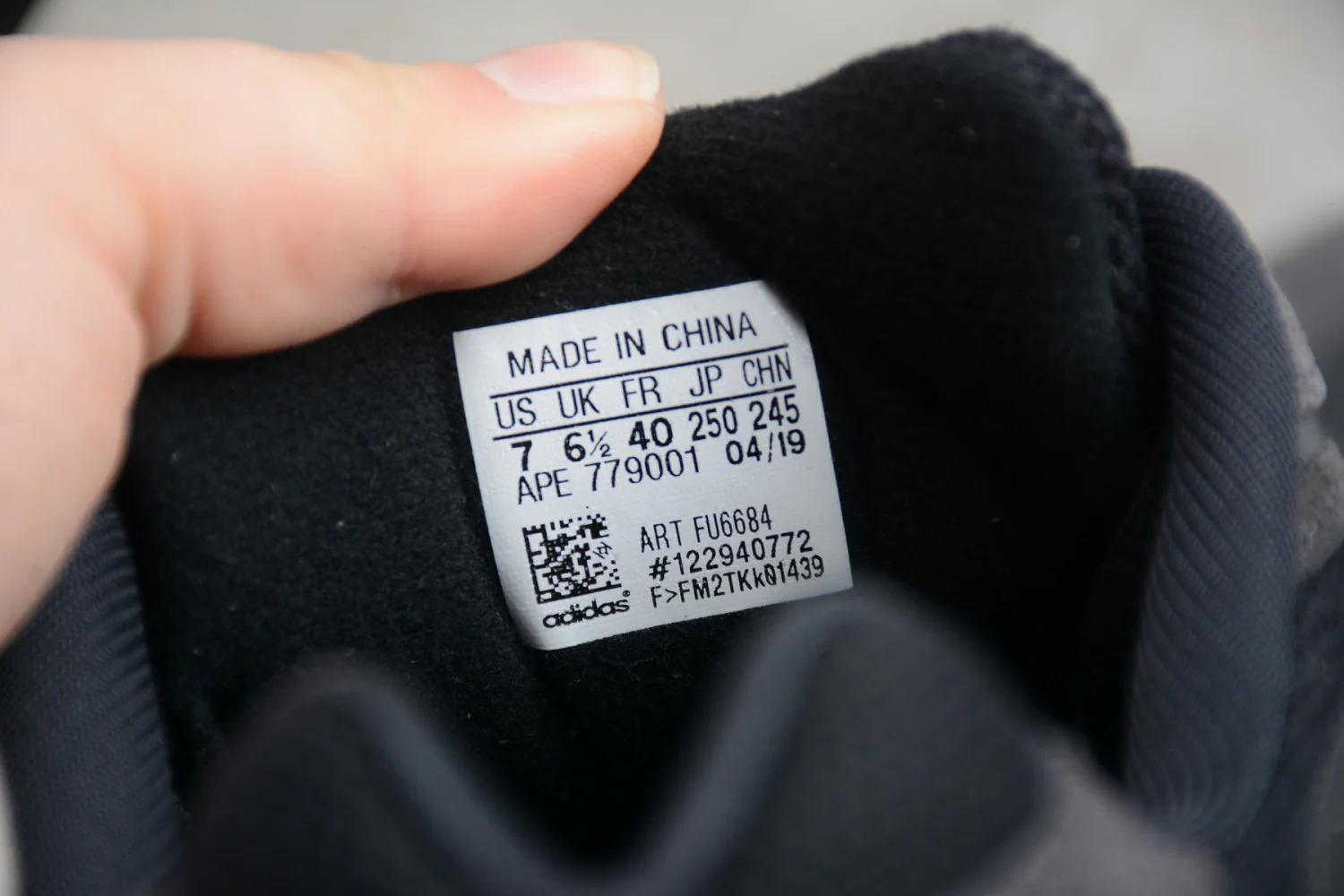 Yeezy 700 V2 Cool Black FU6684 - Image 11