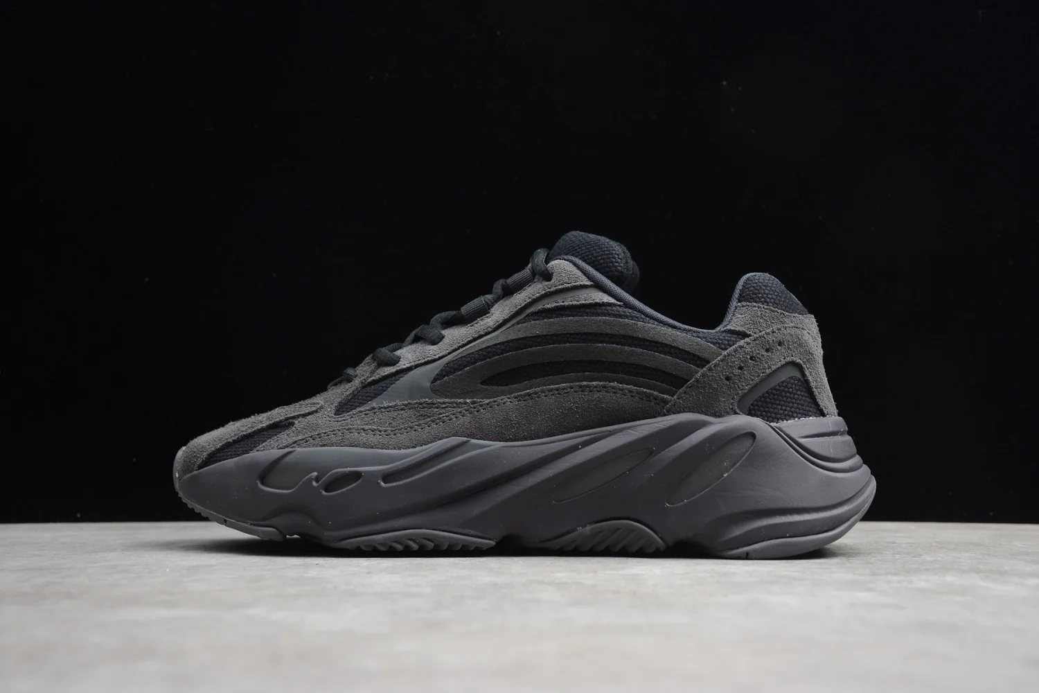 Yeezy 700 V2 Cool Black FU6684 - Image 3