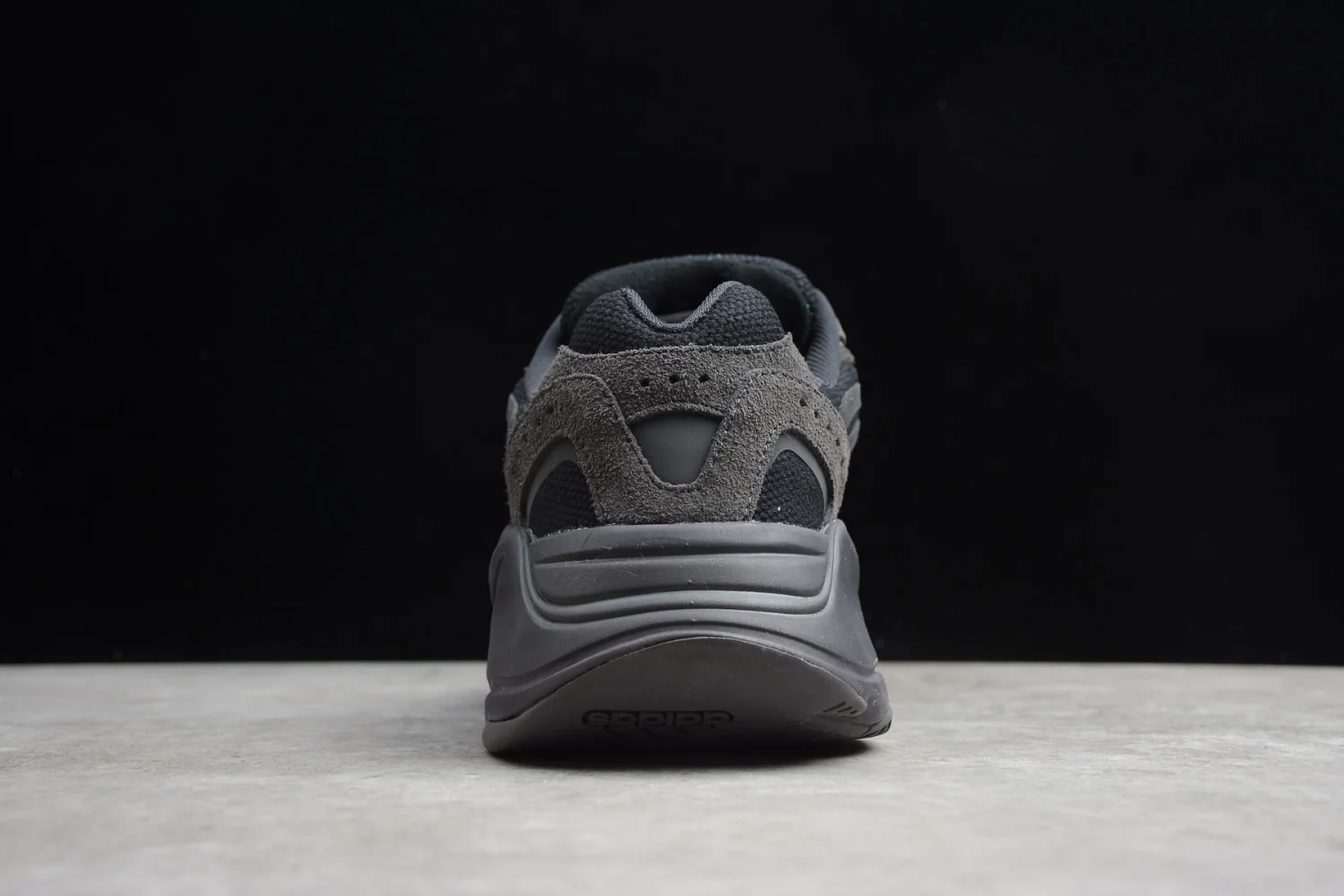 Yeezy 700 V2 Cool Black FU6684 - Image 4