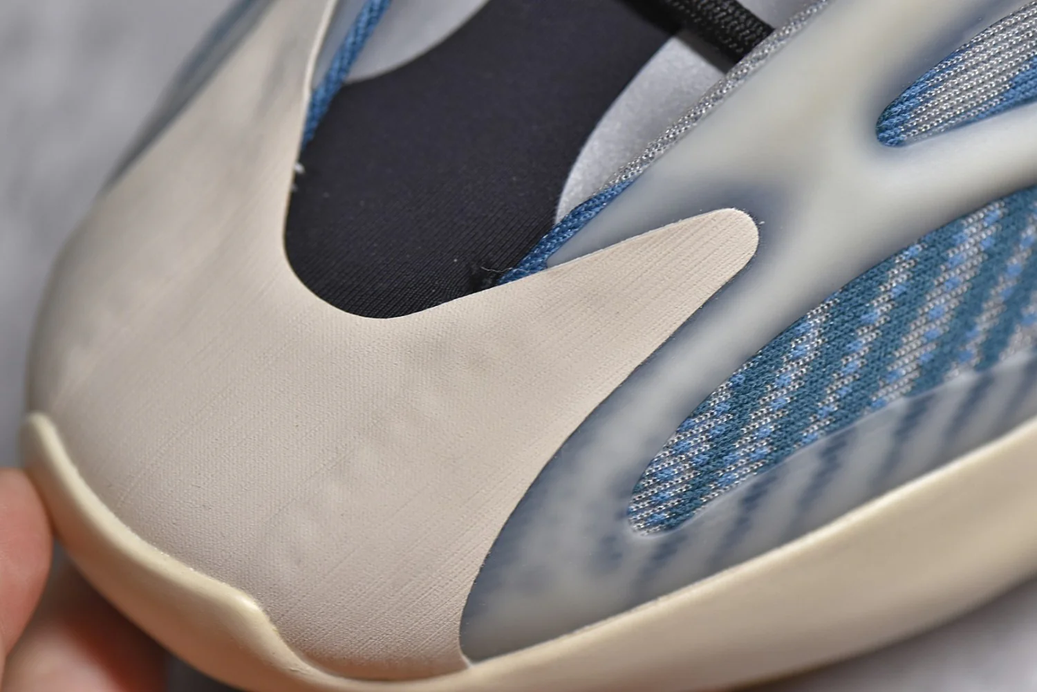 Yeezy 700 V3 “Kyanite” 2.0 GY0260 - Image 11