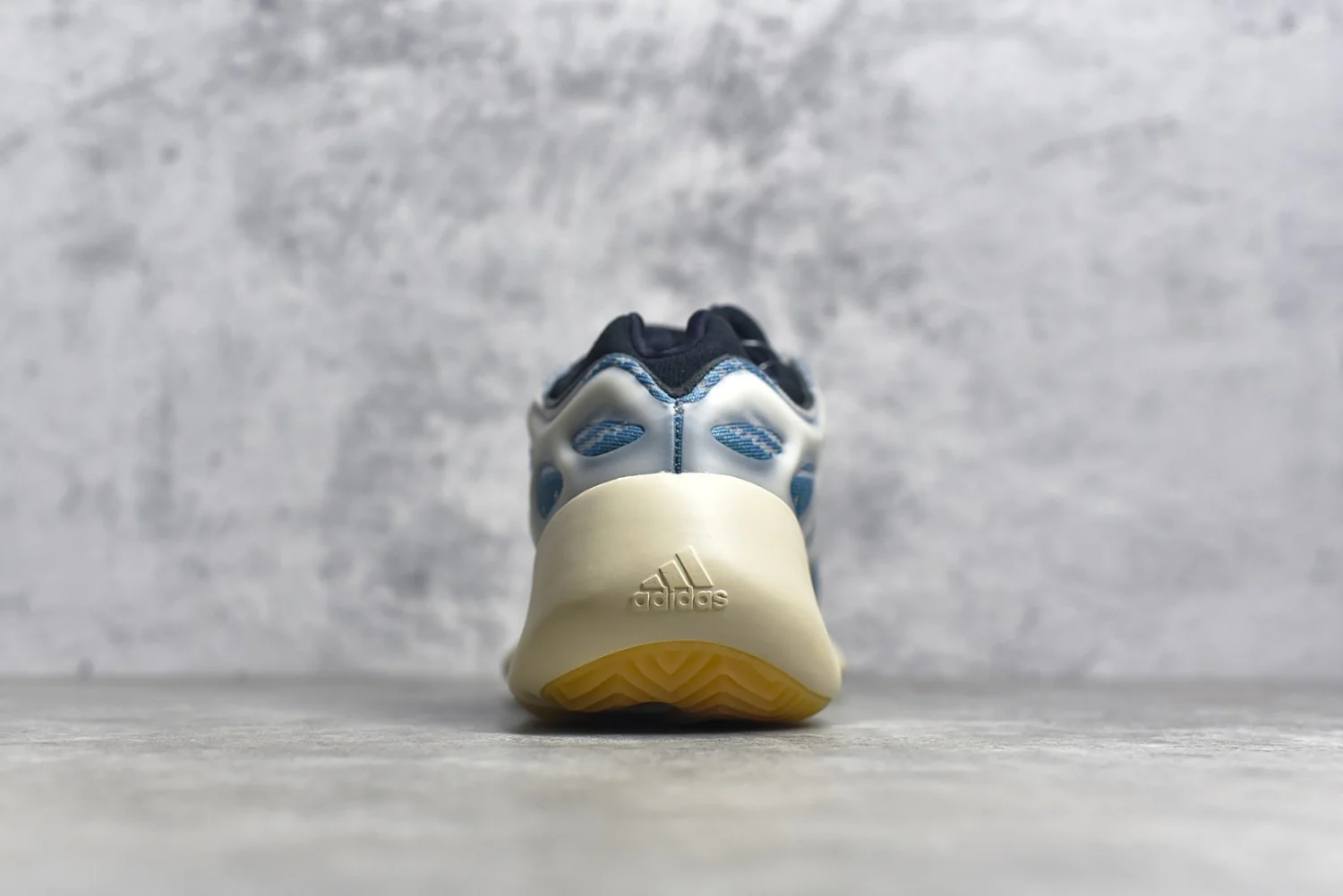 Yeezy 700 V3 “Kyanite” 2.0 GY0260 - Image 7