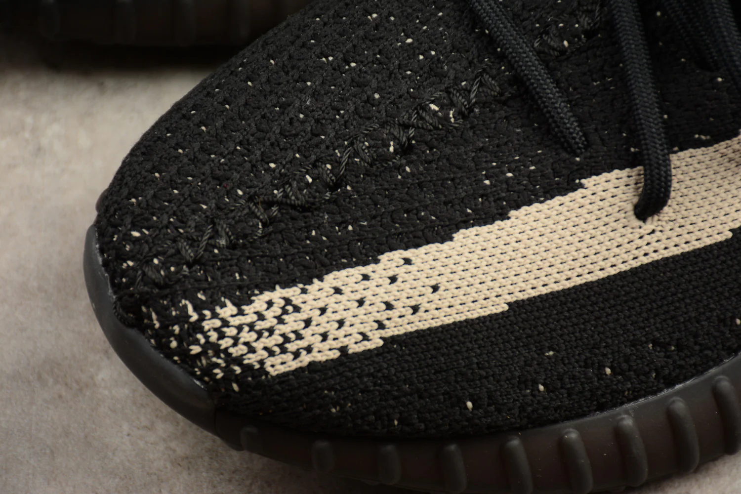 Yeezy Boost 350 V2 “Core Black-Copper” BY1605 - Image 8