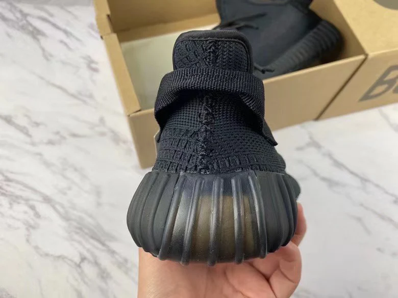 Yeezy Boost 350 V2 Onyx HQ4540 - Image 7