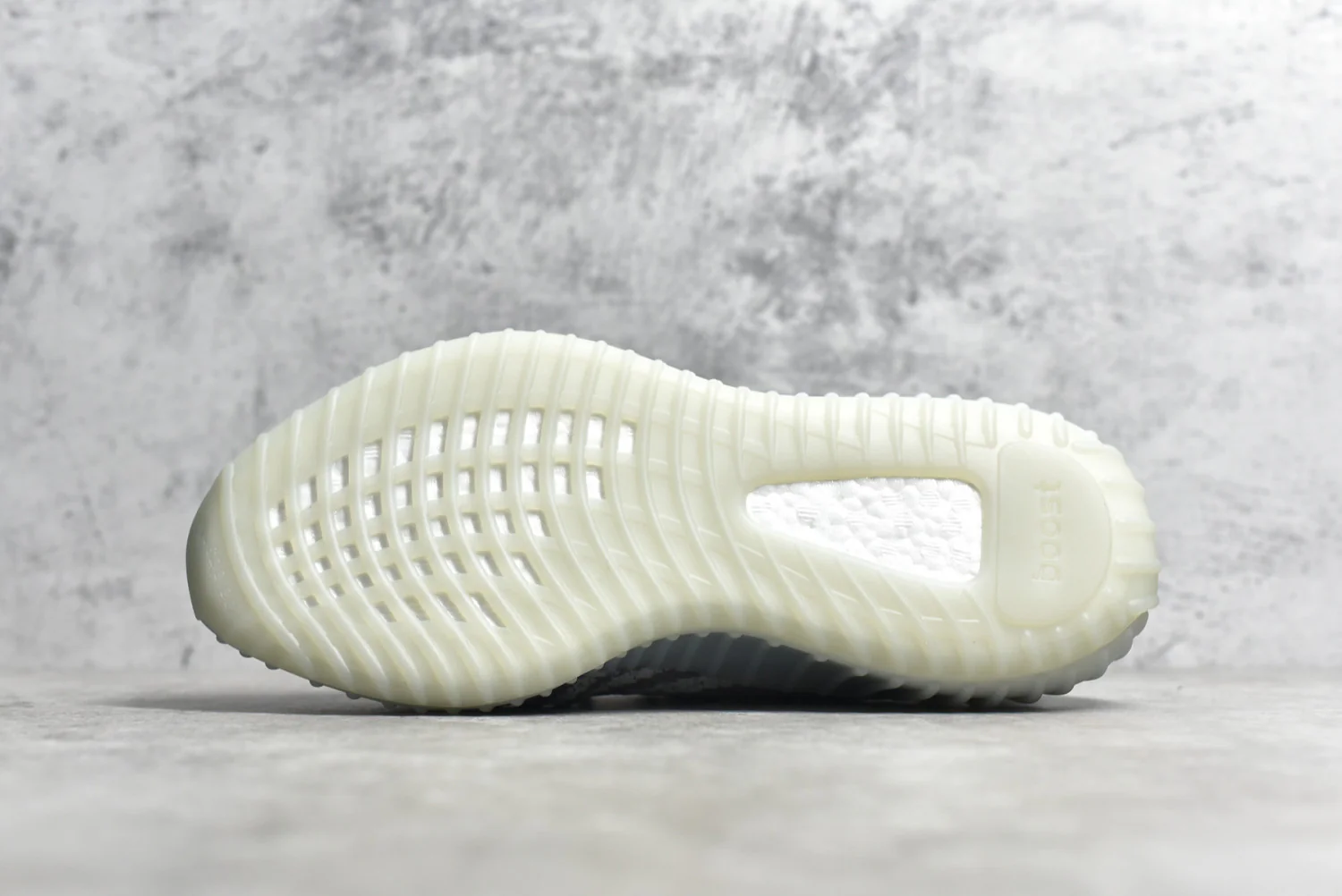 Yeezy Boost 350V2 “Blue Tint” B37571 - Image 5