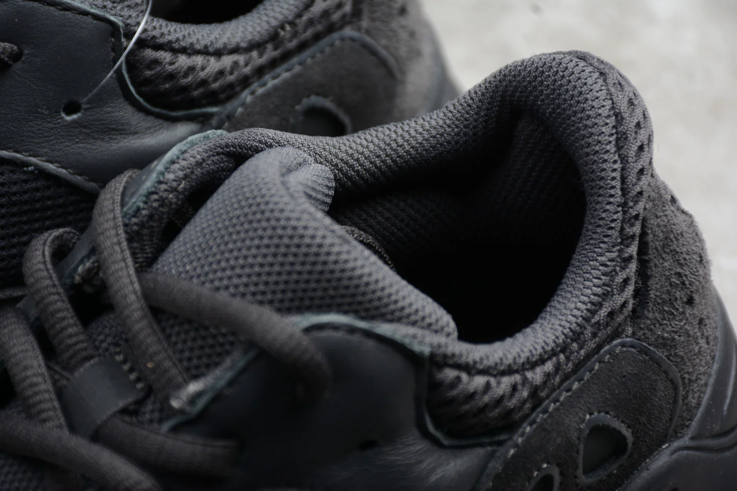 Yeezy Boost 700 Brown FV5304 - Image 10