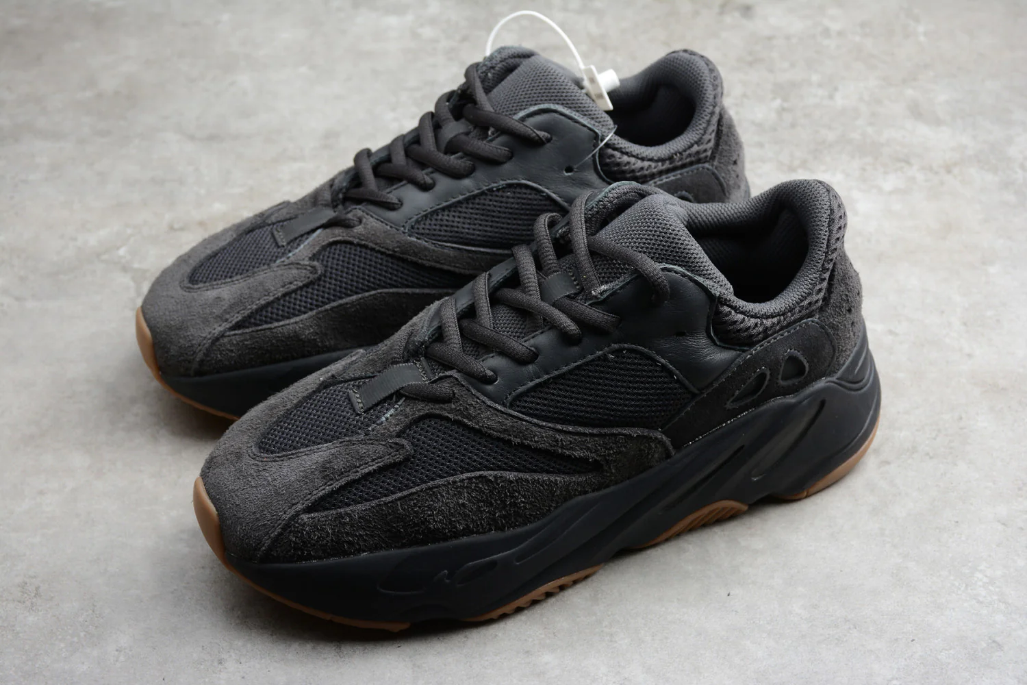 Yeezy Boost 700 Brown FV5304 - Image 7