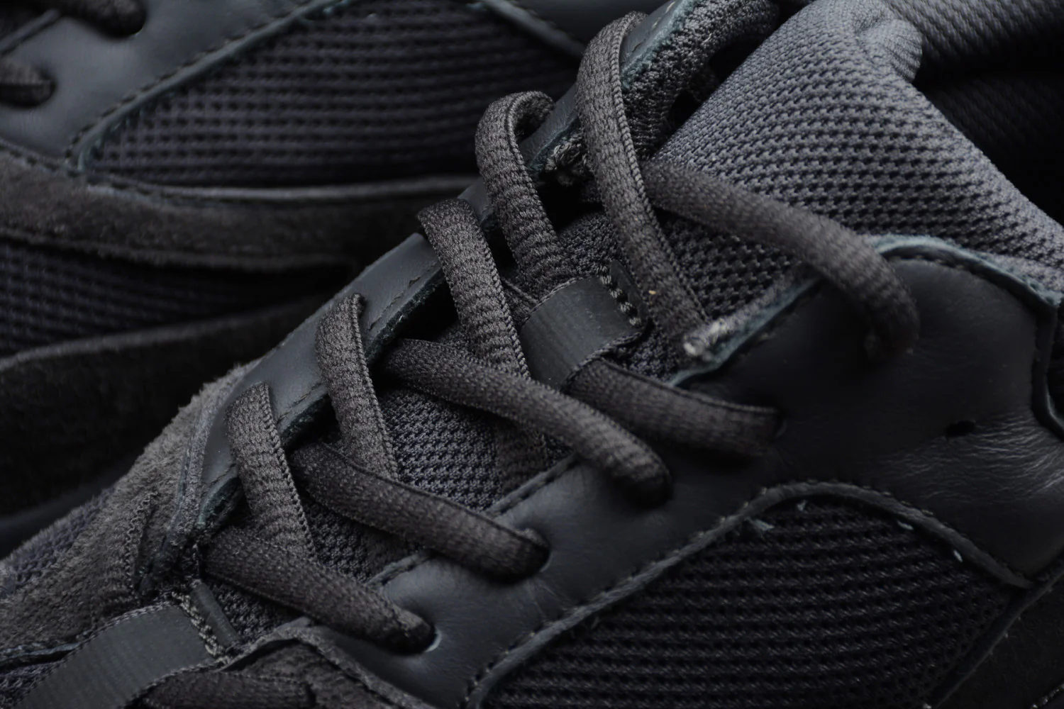 Yeezy Boost 700 Brown FV5304 - Image 9