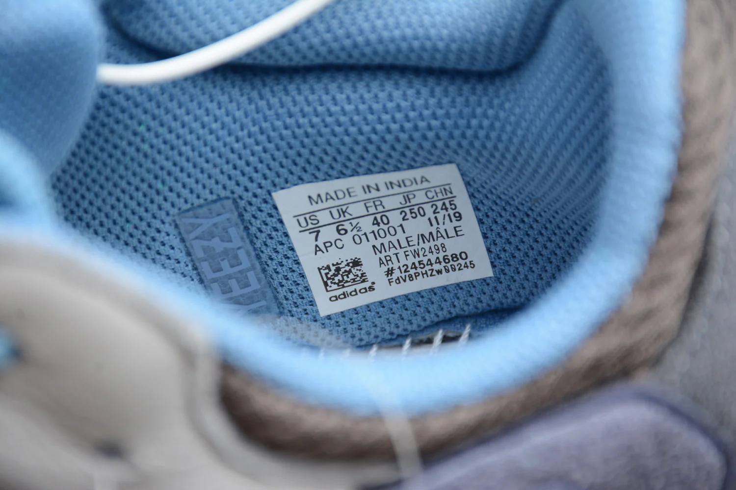 Yeezy Boost 700 “Carbon Blue” FW2498 - Image 11