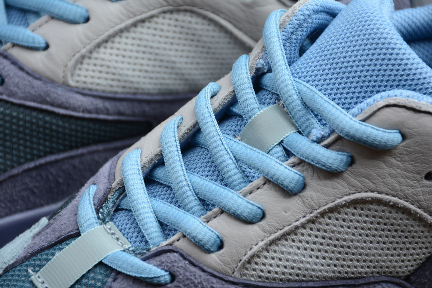 Yeezy Boost 700 “Carbon Blue” FW2498 - Image 9