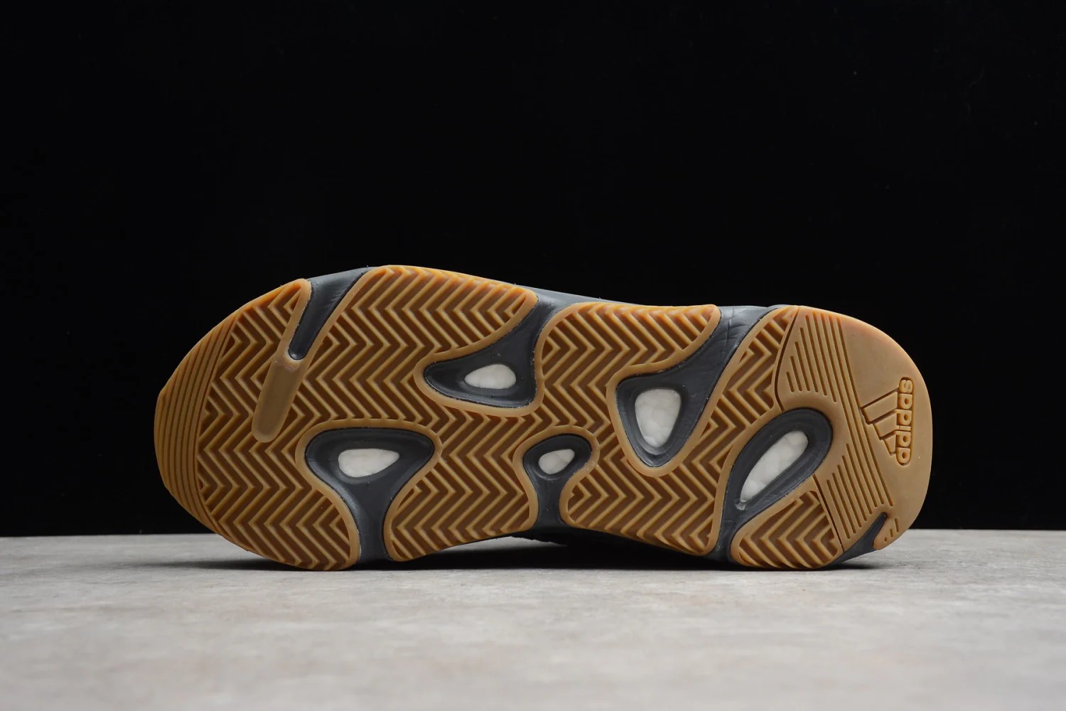 Yeezy Boost 700 V2“Geode” Brown EG6860 - Image 5