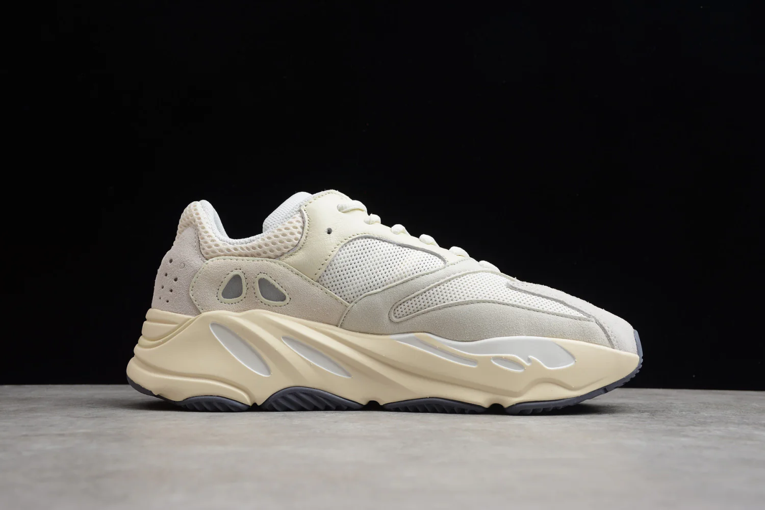 Yeezy Boost 700 White Gray EG7596 - Image 3