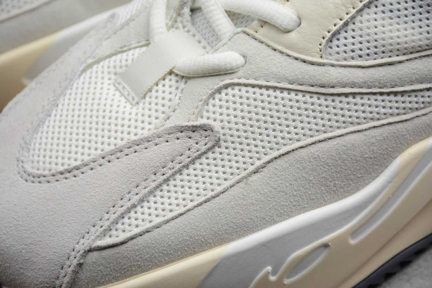 Yeezy Boost 700 White Gray EG7596 - Image 5