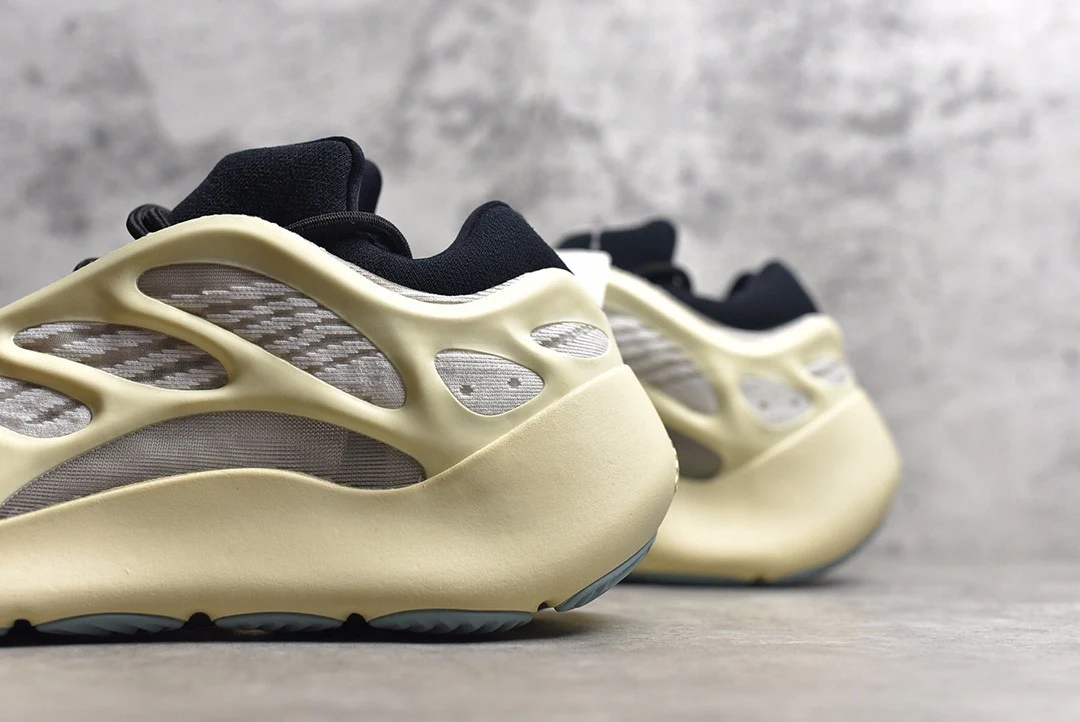 Yeezy Boost 700V3 Azael Black White FW4980 - Image 5