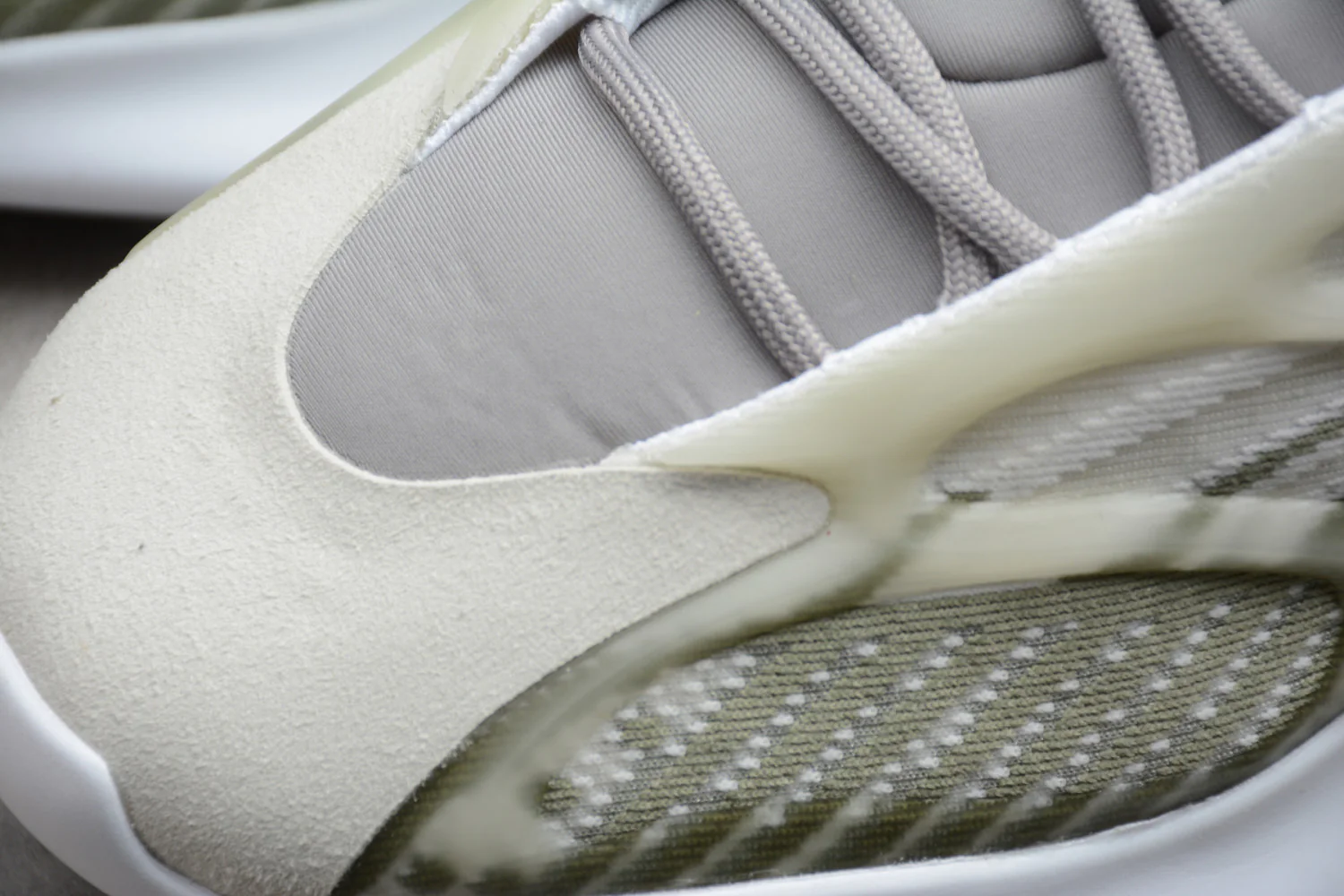 Yeezy Boost 700V3 White Grey Green EF9899 - Image 7